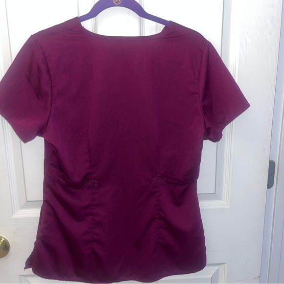 Grey's Anatomy Women's Burgundy V-Neck Scrub Top/b1102 - Picture 3 of 4